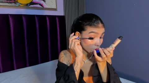 Laura online show from 05-07-26, 12:10