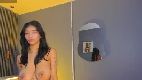Laura online show from 06-02-26, 12:07