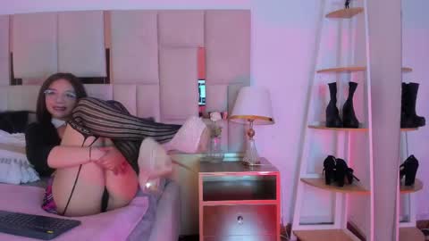 laura_dicardy online show from 05-14-26, 11:39