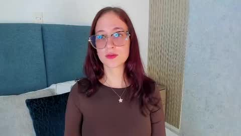 Snapshot of laura_ivy chatting on 04-23-26, 01:46 LauraIvy online show from 04-23-26, 01:46
