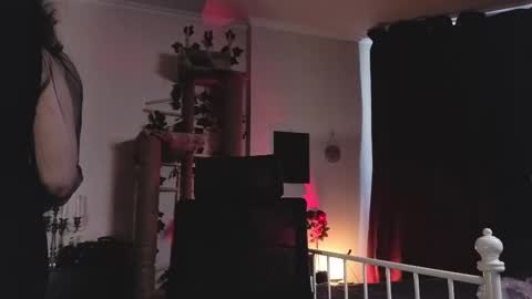 Miss Laura online show from 02-23-26, 09:28