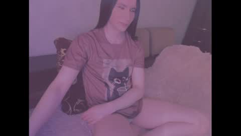 Snapshot of laura_night_byte chatting on 07-16-26, 05:46 laura_night_byte online show from 07-16-26, 05:46