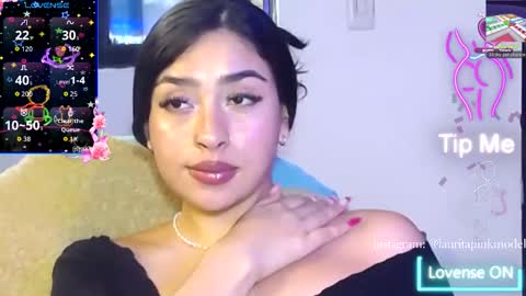 laura_pink01 online show from 02-11-26, 04:01