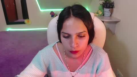 Snapshot of laura_pink22 chatting on 12-02-24, 10:01 Laura Pink online show from 12-02-24, 10:01