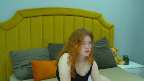 Laura online show from 04-17-26, 05:10