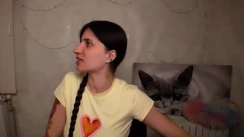 Laura online show from 05-21-26, 08:10