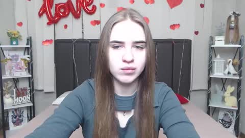 LauraHlot online show from 03-28-26, 06:51