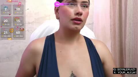 Snapshot of lauraruiz1 chatting on 05-19-26, 01:22 Aleja online show from 05-19-26, 01:22