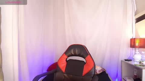 Laura Sofia online show from 05-11-26, 11:49