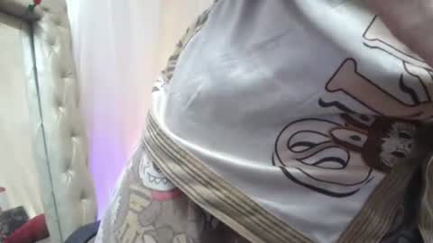 Laura Sofia online show from 07-12-26, 12:07