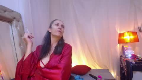 Laura Sofia online show from 07-15-26, 04:29