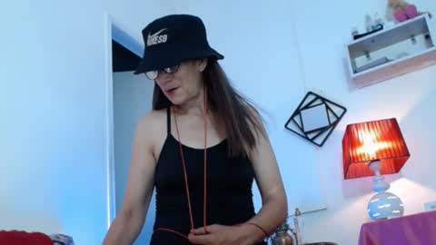 Laura Sofia online show from 07-26-26, 09:54