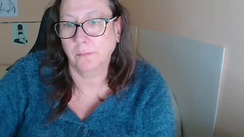 Snapshot of laureanne50 chatting on 12-08-24, 10:19 laureanne online show from 12-08-24, 10:19