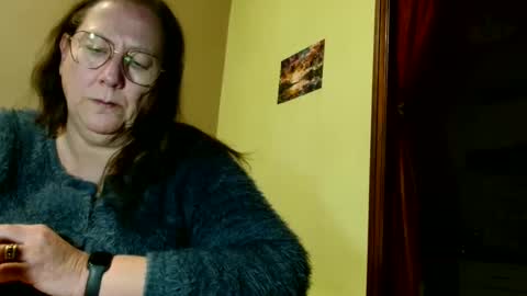 Snapshot of laureanne50 chatting on 12-08-24, 07:54 laureanne online show from 12-08-24, 07:54