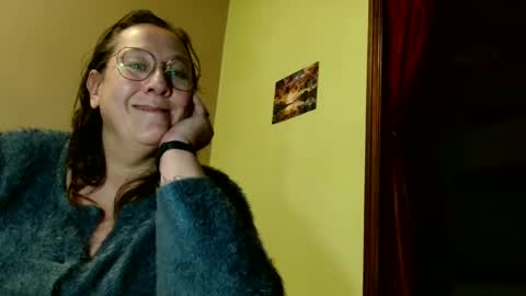 Snapshot of laureanne50 chatting on 12-12-24, 09:15 laureanne online show from 12-12-24, 09:15