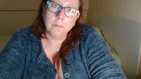 Snapshot of laureanne50 chatting on 03-10-25, 02:48 laureanne online show from 03-10-25, 02:48