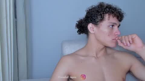 Laureent online show from 02-11-25, 08:48