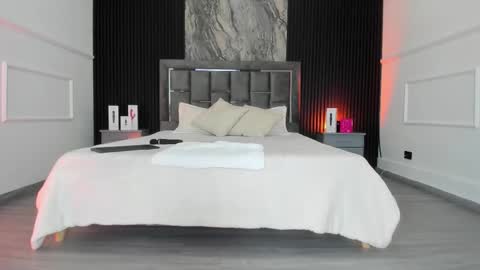 Lauren Weels online show from 03-05-26, 08:05