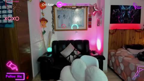 Lauren online show from 02-25-25, 01:52