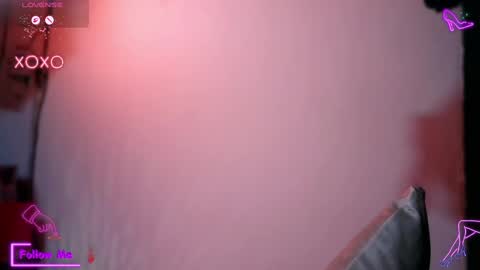 Lauren online show from 10-23-25, 12:43