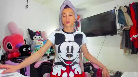 SF online show from 11-07-25, 09:04