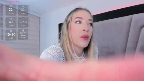 laurenclark1 online show from 03-01-26, 03:30