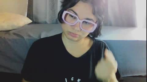 onlyfan laureng7 - 7 laureng2 online show from 05-12-26, 04:15