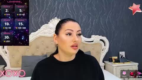 Snapshot of laurenjenssen chatting on 01-05-25, 09:26 Laura online show from 01-05-25, 09:26