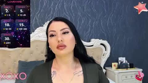 Snapshot of laurenjenssen chatting on 01-16-25, 08:54 Laura online show from 01-16-25, 08:54