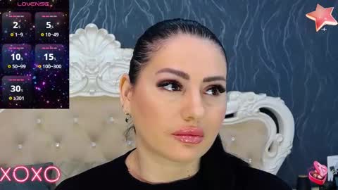 Snapshot of laurenjenssen chatting on 01-19-25, 01:22 Laura online show from 01-19-25, 01:22