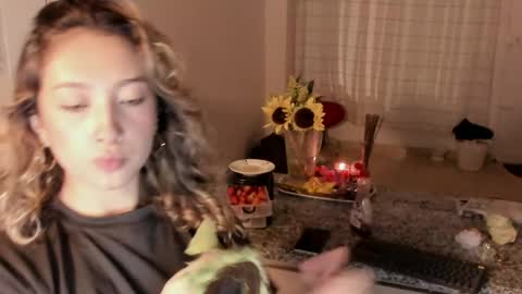 Snapshot of laurenn_111 chatting on 05-27-26, 02:19 laurenn_111 online show from 05-27-26, 02:19