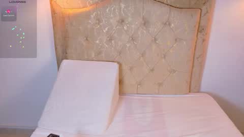 laurenn_smitth online show from 03-09-26, 02:10