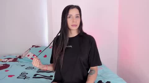 laurensmith9 online show from 02-19-25, 12:22