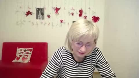 Lauren online show from 02-13-26, 05:53