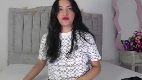 Snapshot of lauri_thx chatting on 01-07-26, 02:30 lauri_thx online show from 01-07-26, 02:30