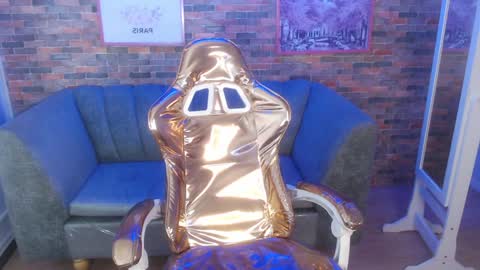 Laurita  online show from 01-29-25, 11:04