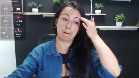 Laury  online show from 07-27-26, 06:26