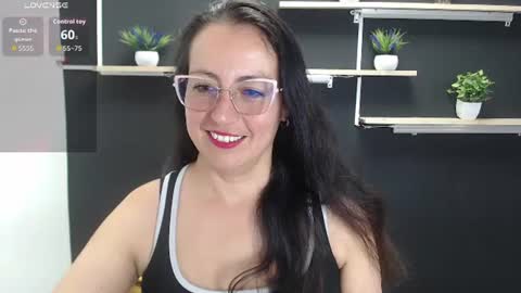 Laury  online show from 07-28-26, 06:20