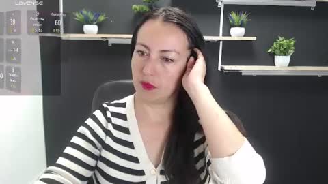 Laury  online show from 07-31-26, 07:57