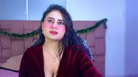  LaurynJeffers  online show from 11-22-25, 05:50