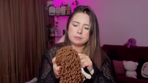          online show from 01-25-25, 03:19