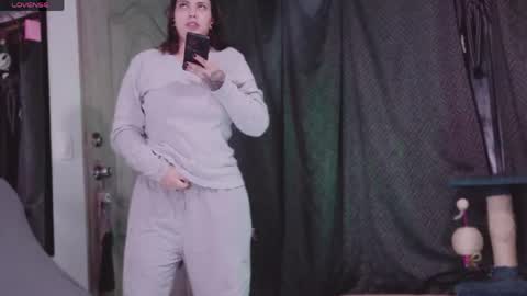    online show from 06-09-26, 12:11