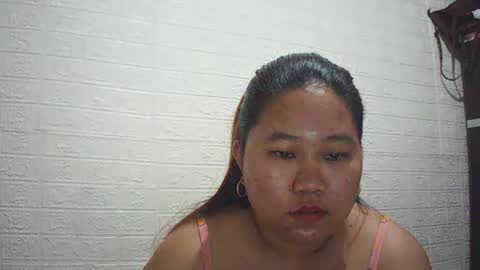 Snapshot of lavalyn214 chatting on 02-18-26, 06:37 lavalyn214 online show from 02-18-26, 06:37