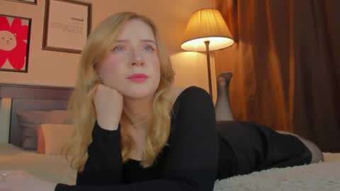 Snapshot of lavender_tender chatting on 06-04-26, 08:48 Lav online show from 06-04-26, 08:48