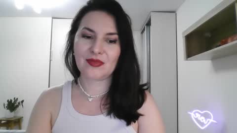 Diana  online show from 02-04-25, 07:55