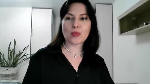 Diana  online show from 09-09-25, 05:45