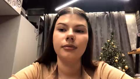 Leela online show from 02-11-26, 04:23