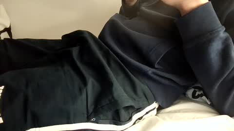 laveudos online show from 01-19-25, 03:53