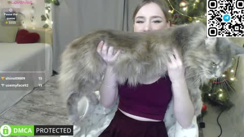 Mia online show from 12-01-24, 10:21