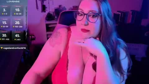 Lavinia Palmer online show from 06-21-26, 03:09